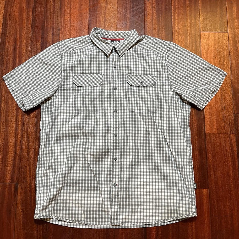 The North Face Shirt Mens Extra Large Gray Plaid Check Short Sleeve Button READ